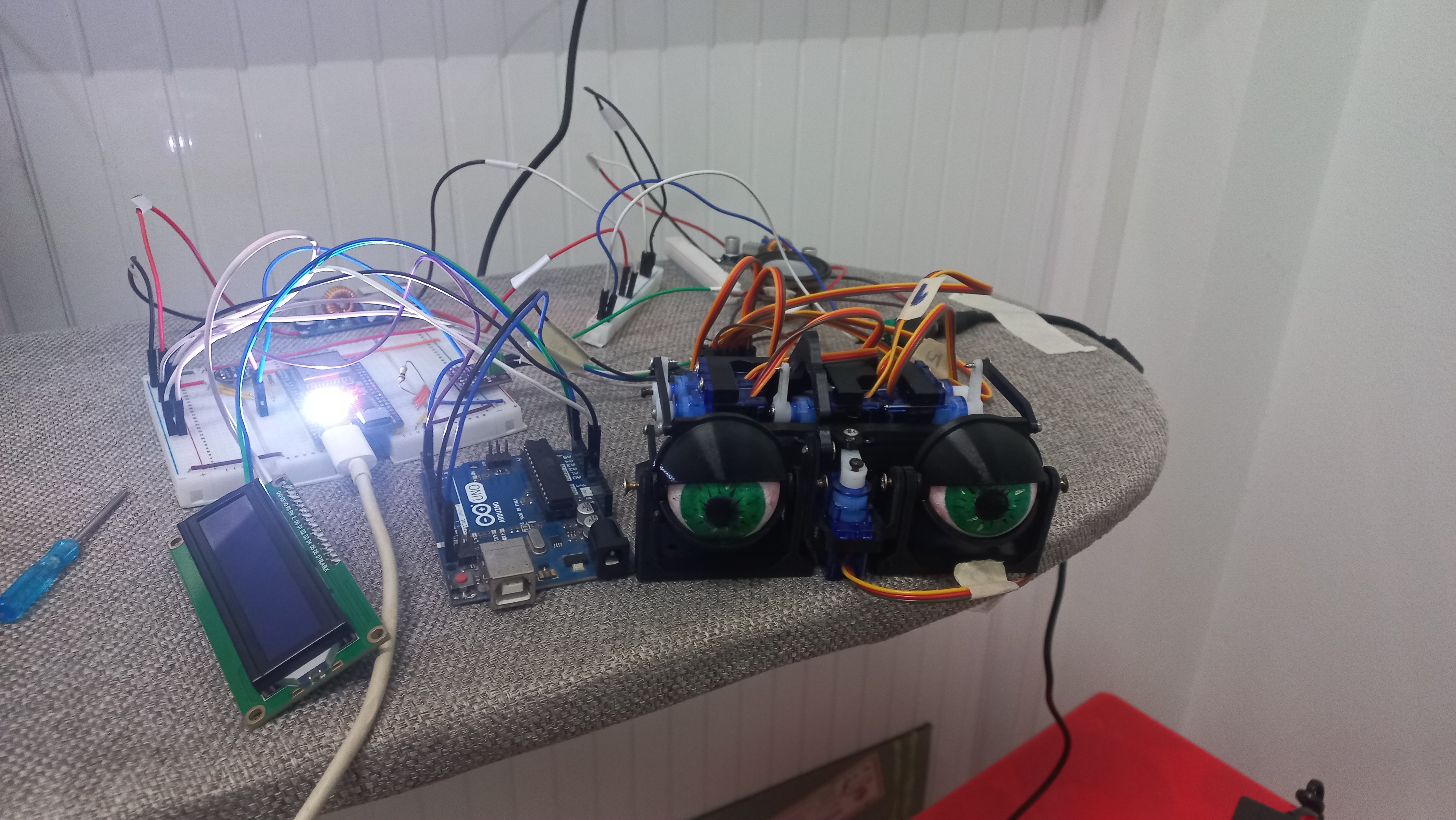 Messy Circuit